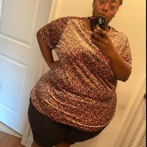 Relaxed Velvet Crew Neck Top